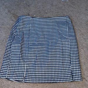 white and black checkered skirt